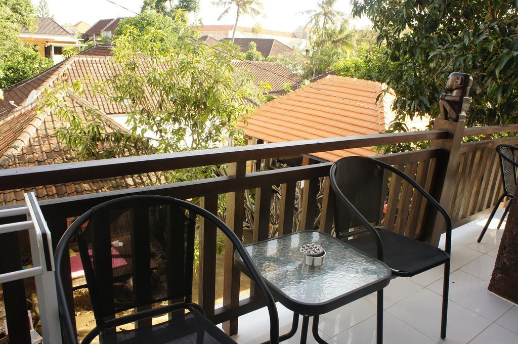 Legian Kubu B'Dauh Homestay מראה חיצוני תמונה